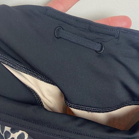 Lululemon Animal Print Run Speed Crop Leggings Size 4 Brown Luxtreme Breatheable - Picture 9 of 13